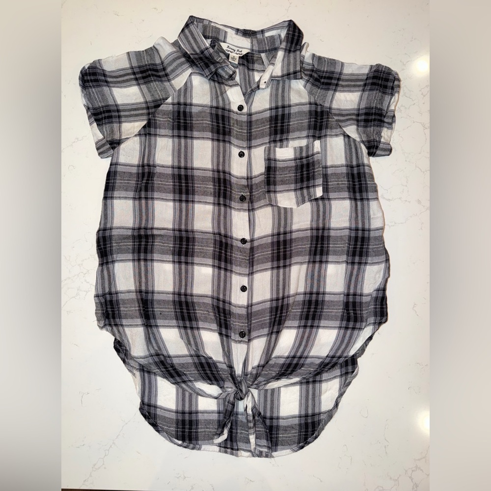 Plaid Button-High Low women’s blouse